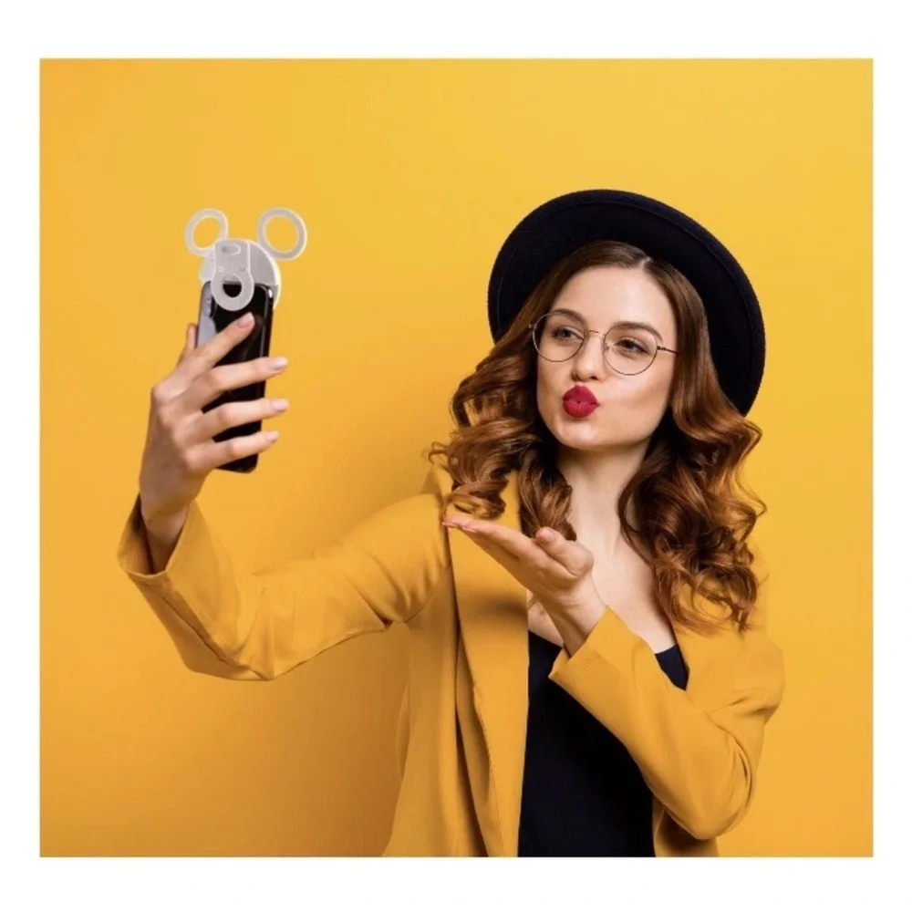 Disney Mickey and Friends Selfie Ring LED Light For Cellphone Phone • MICKEY